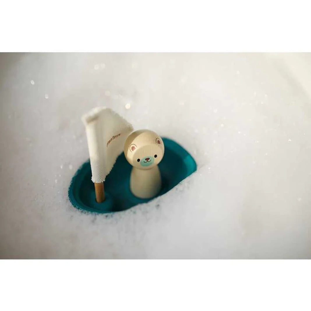 PlanToys Sailing Boat - Polar Bear Bath Toy