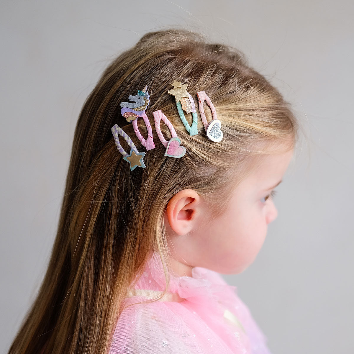 Dreamy Unicorn, Star, Heart Mini Clic Clac Hair Clip - Lifestyle - Sideview