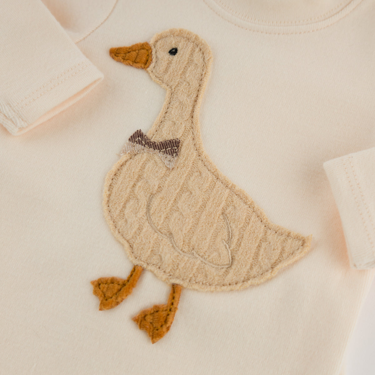 oh baby! Two Piece Set - Goose with Bowtie - Sugar Cookie - Applique