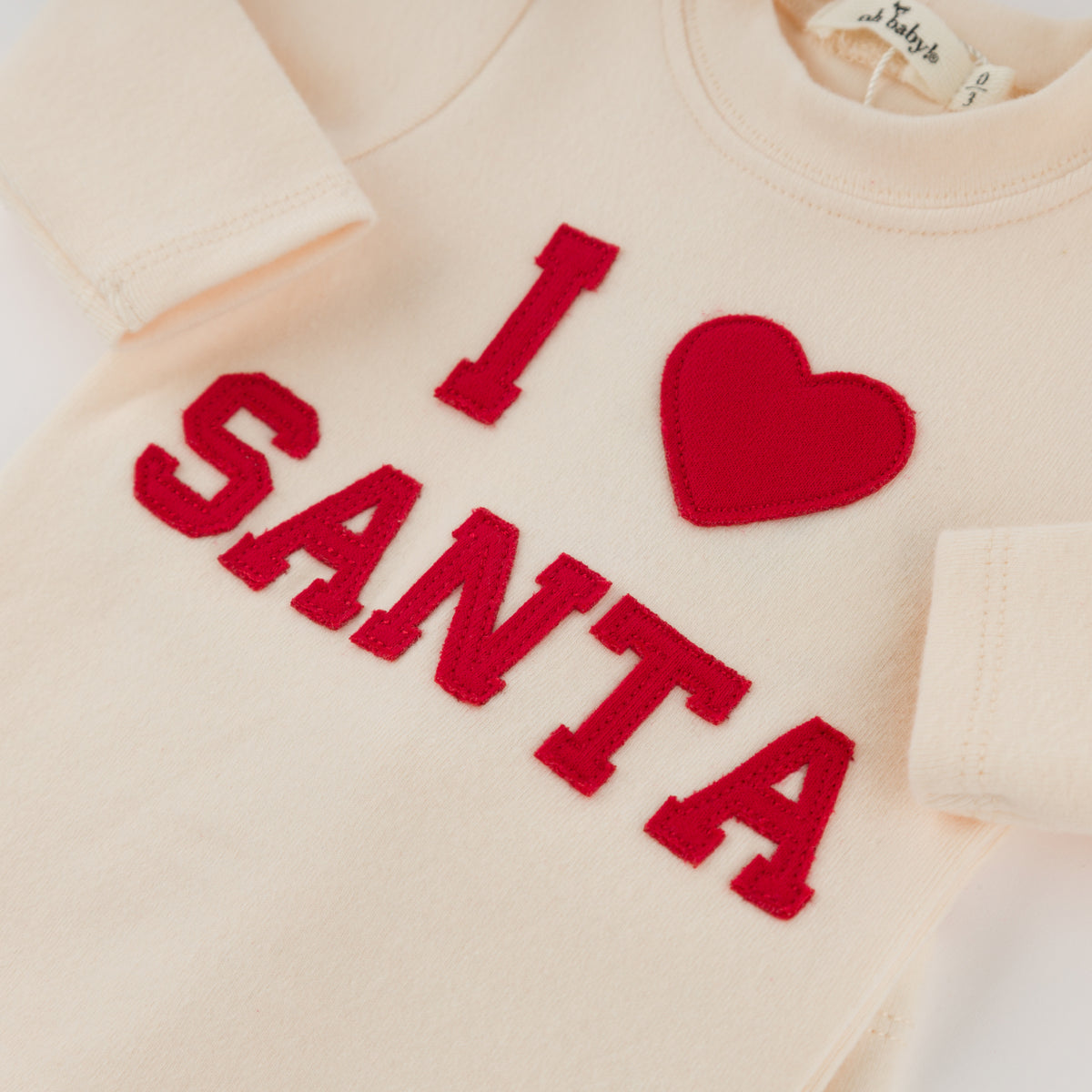 oh baby! Two Piece Set - "I Heart Santa" - Sugar Cookie - closeup