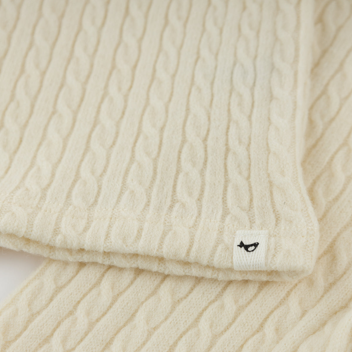 oh baby! Two Piece Set - Cloud Cable Knit - Natural - Close Up