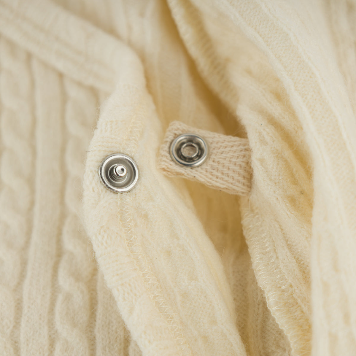 oh baby! Cable Knit Kimono Set - Natural - Snap
