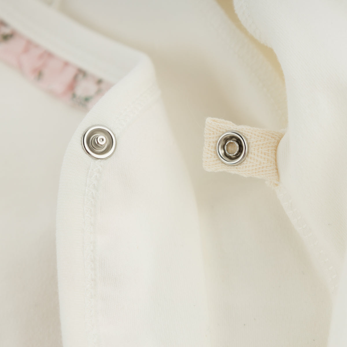oh baby! Kimono Set - Pink Apple Blossom Ruffles - Oyster - Snap