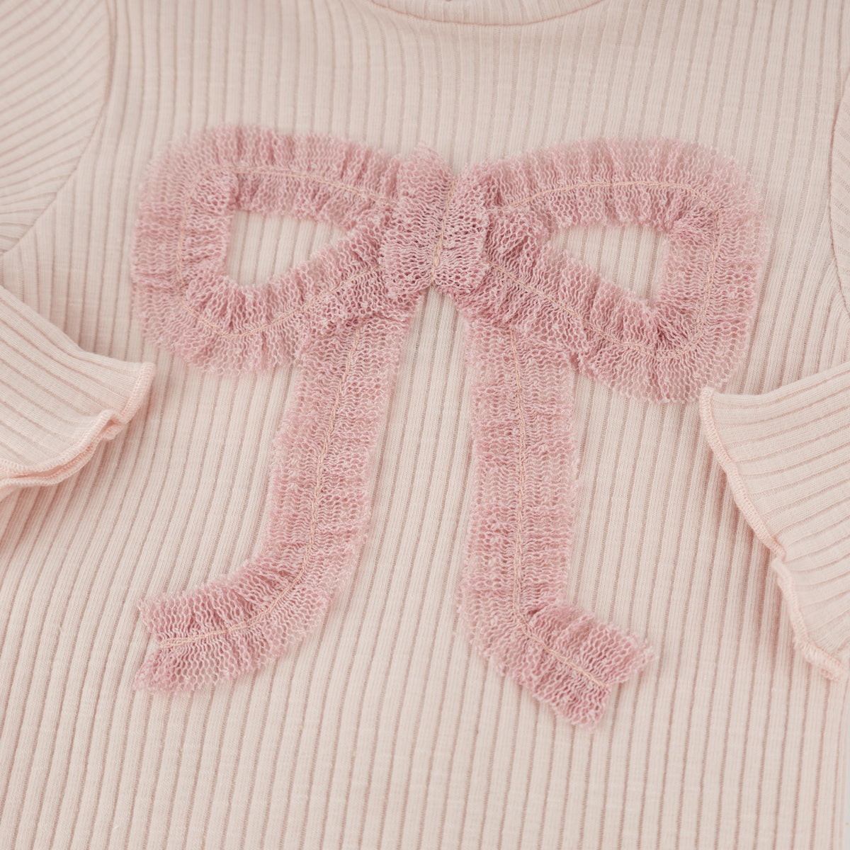 oh baby! Two Piece Lettuce Edge Set - Ruffle Bow - Dusty Pink - Close Up