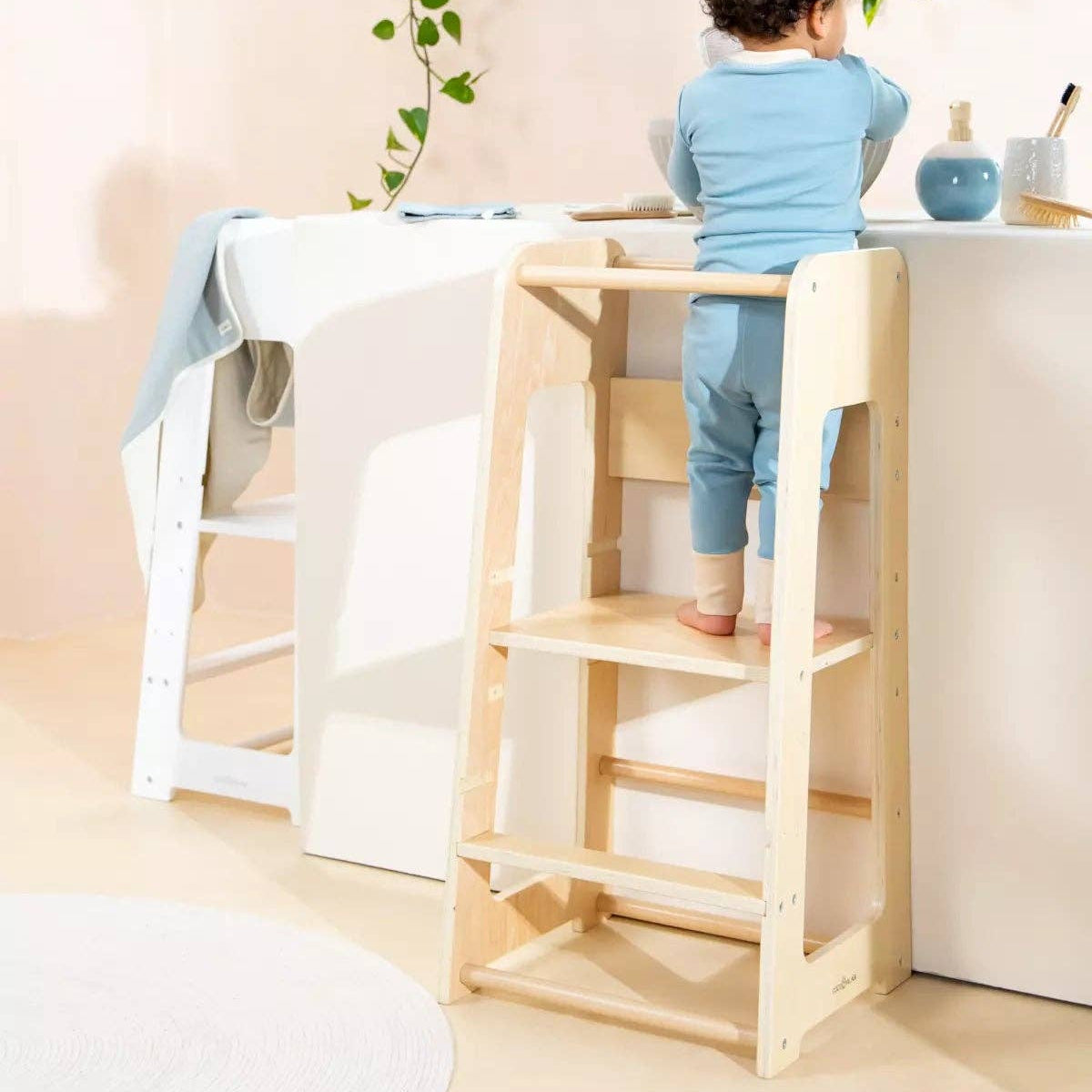 Educational Tower - Natural Wood