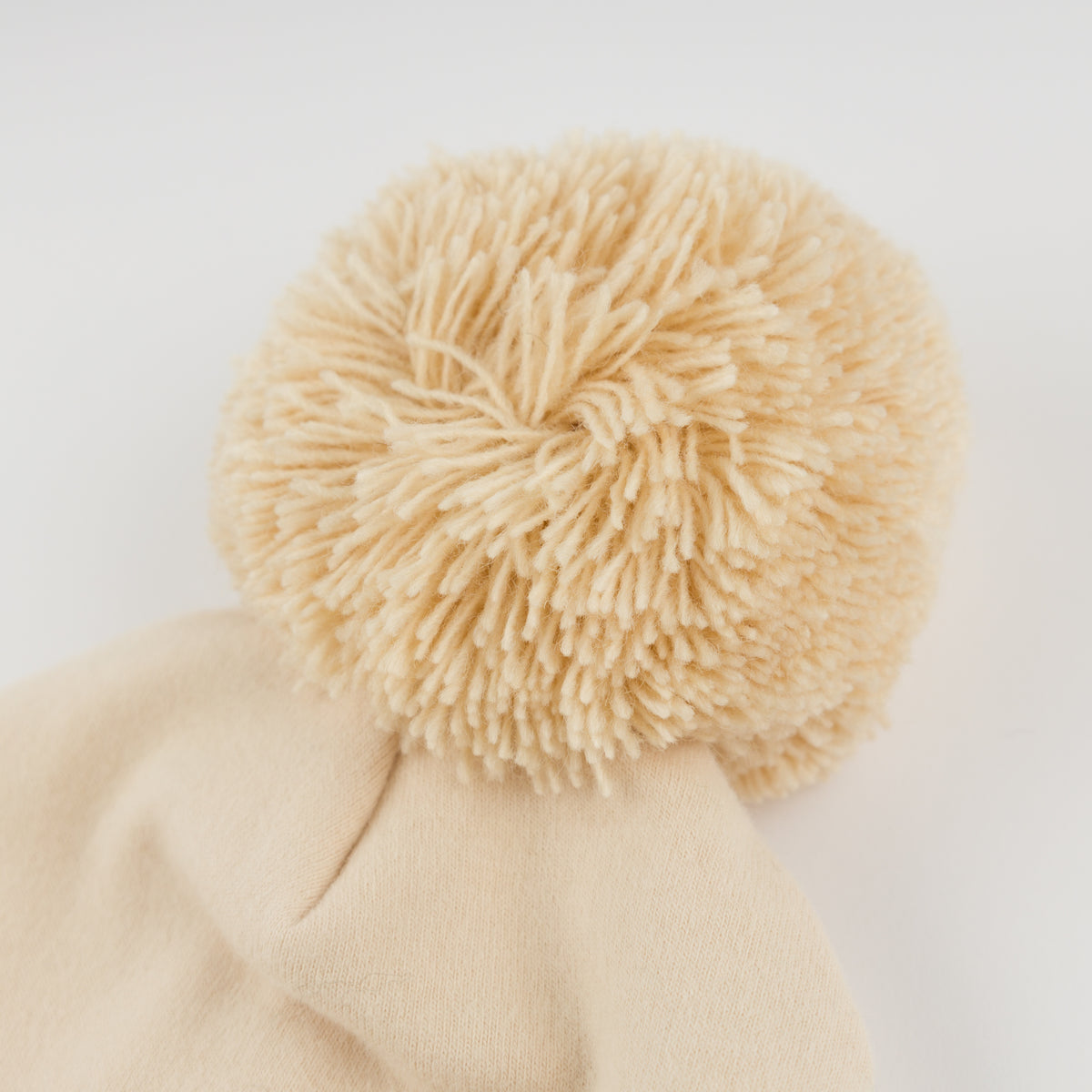 oh baby! Pom Hat - Shortbread on Shortbread - Pom