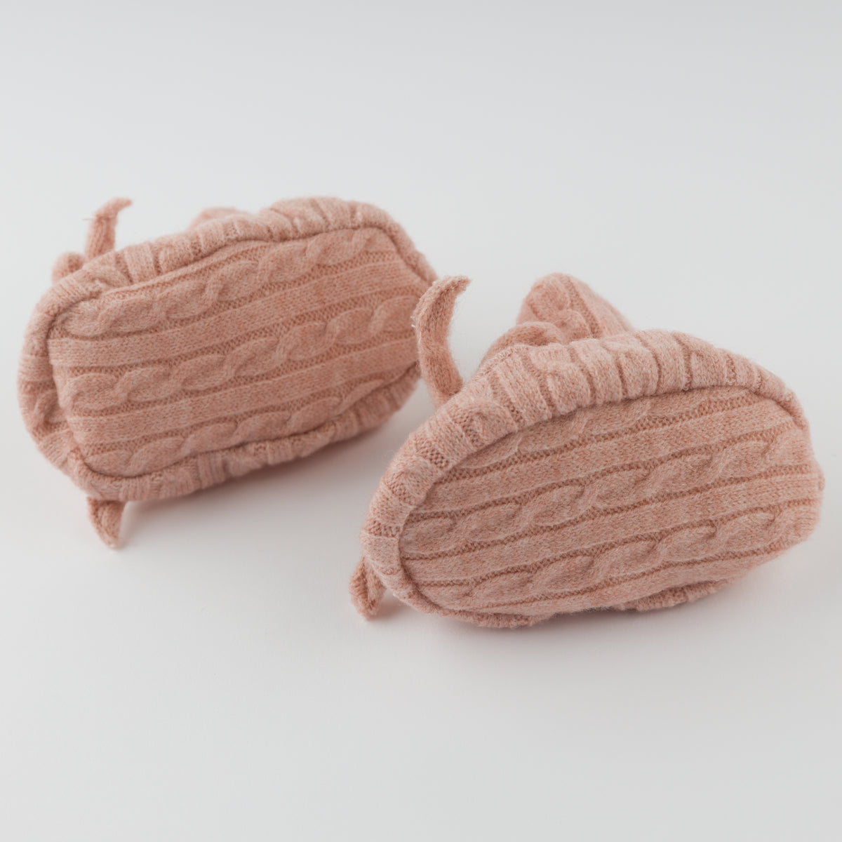oh baby! Cable Knit Booties with Bow - Pale Pink - Bottoms