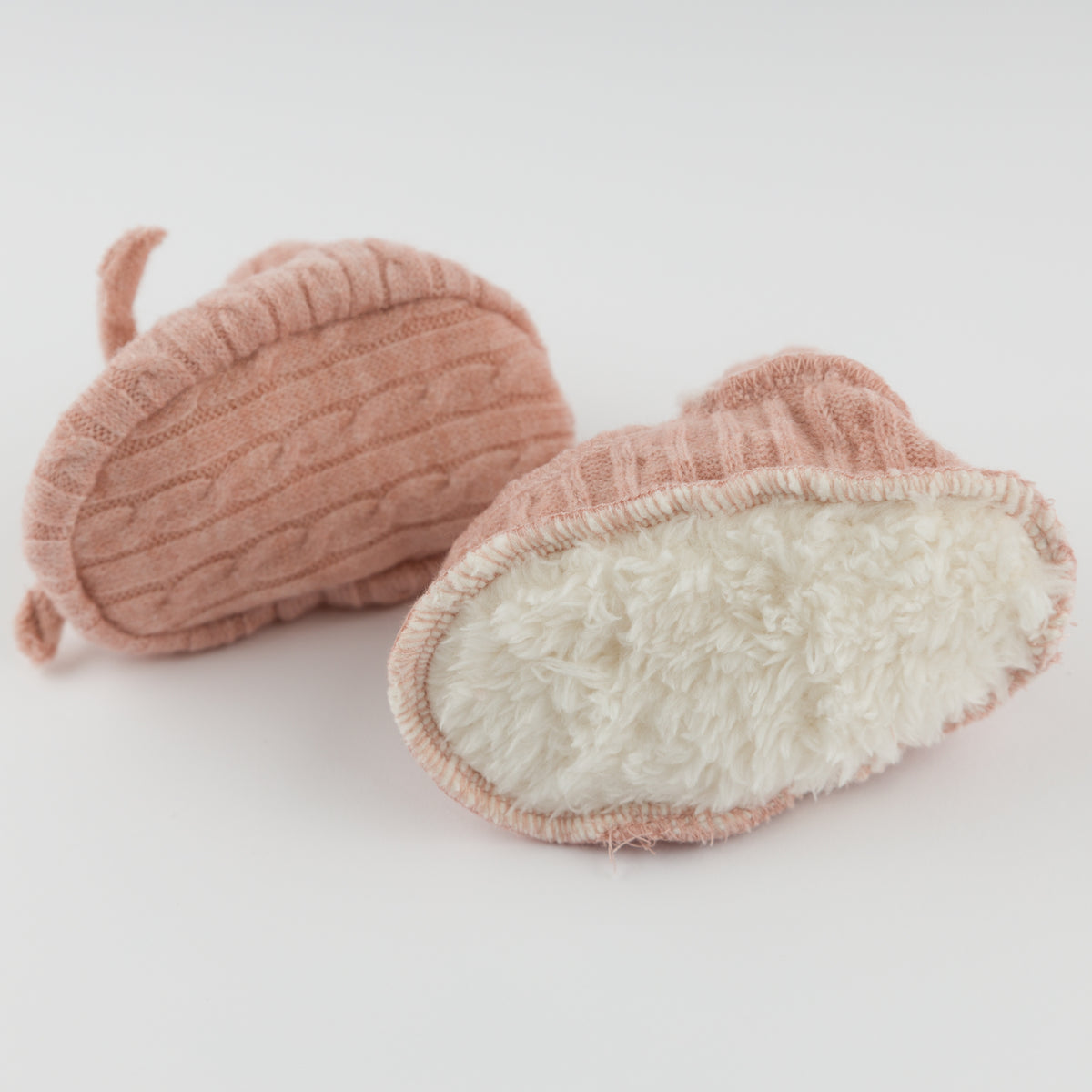 oh baby! Cable Knit Booties with Bow - Pale Pink - Lining
