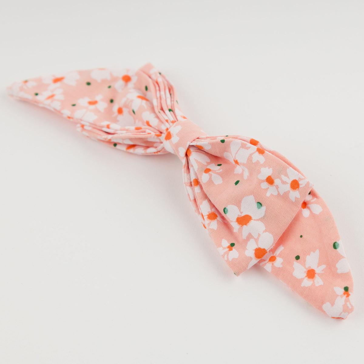 oh baby! Scarlett Bow on Clip - Daisies - Peach - Alternate View
