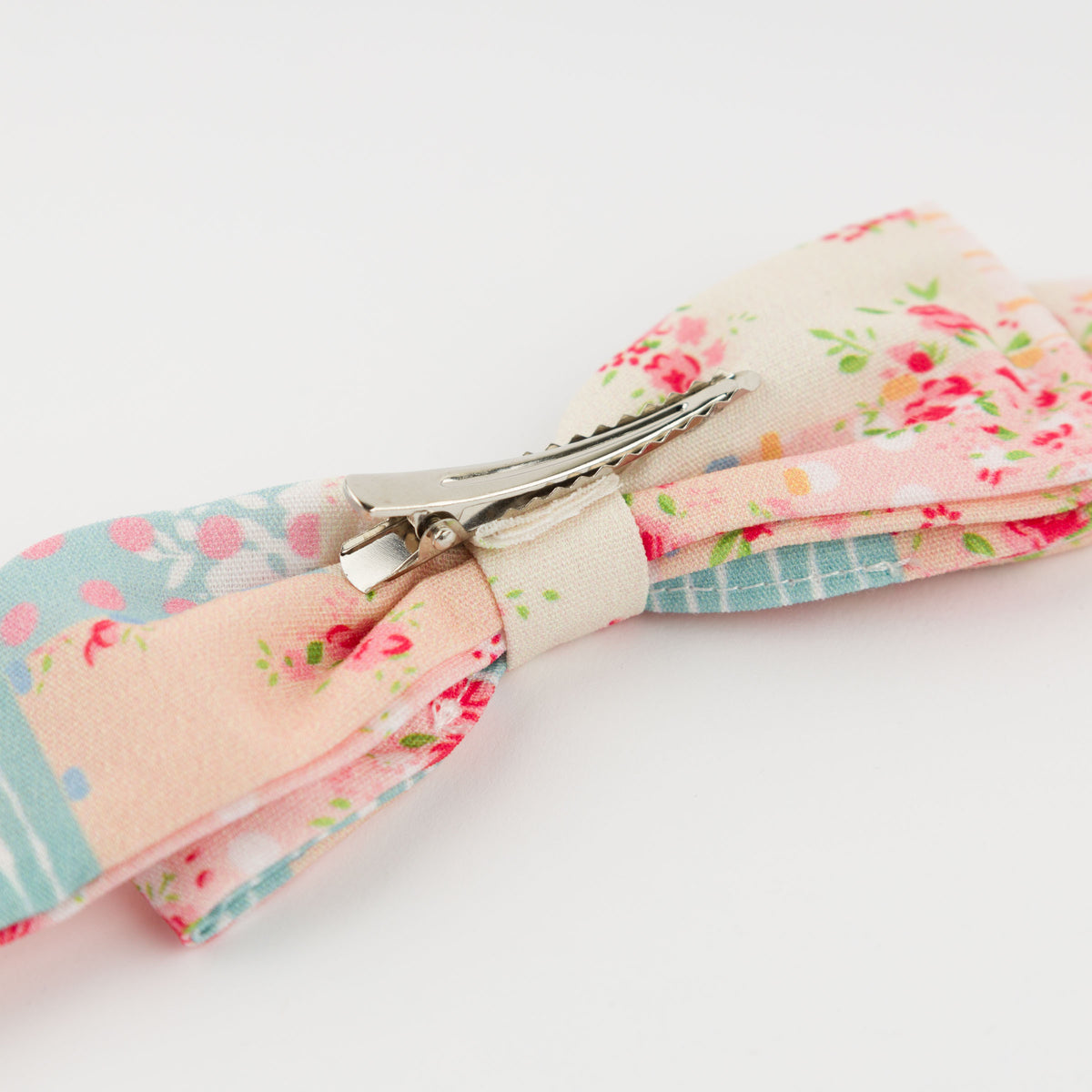 oh baby! Scarlett Bow on Clip - Floral Patchwork - Back