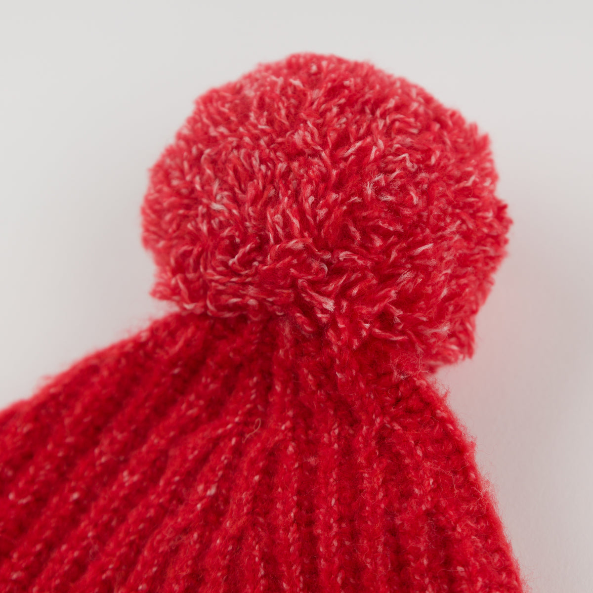 oh baby! Knitted Pom Hat - Ruby - pompom