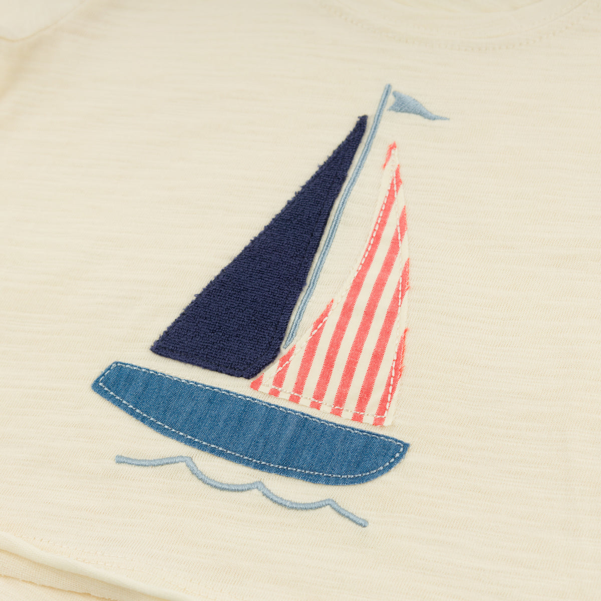 oh baby! Raw Edge Short Sleeve T-Shirt - Sailboat Applique - Butter