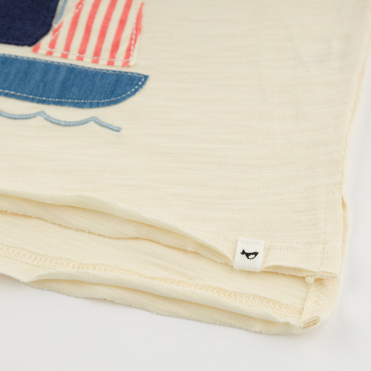 oh baby! Raw Edge Short Sleeve T-Shirt - Sailboat Applique - Butter