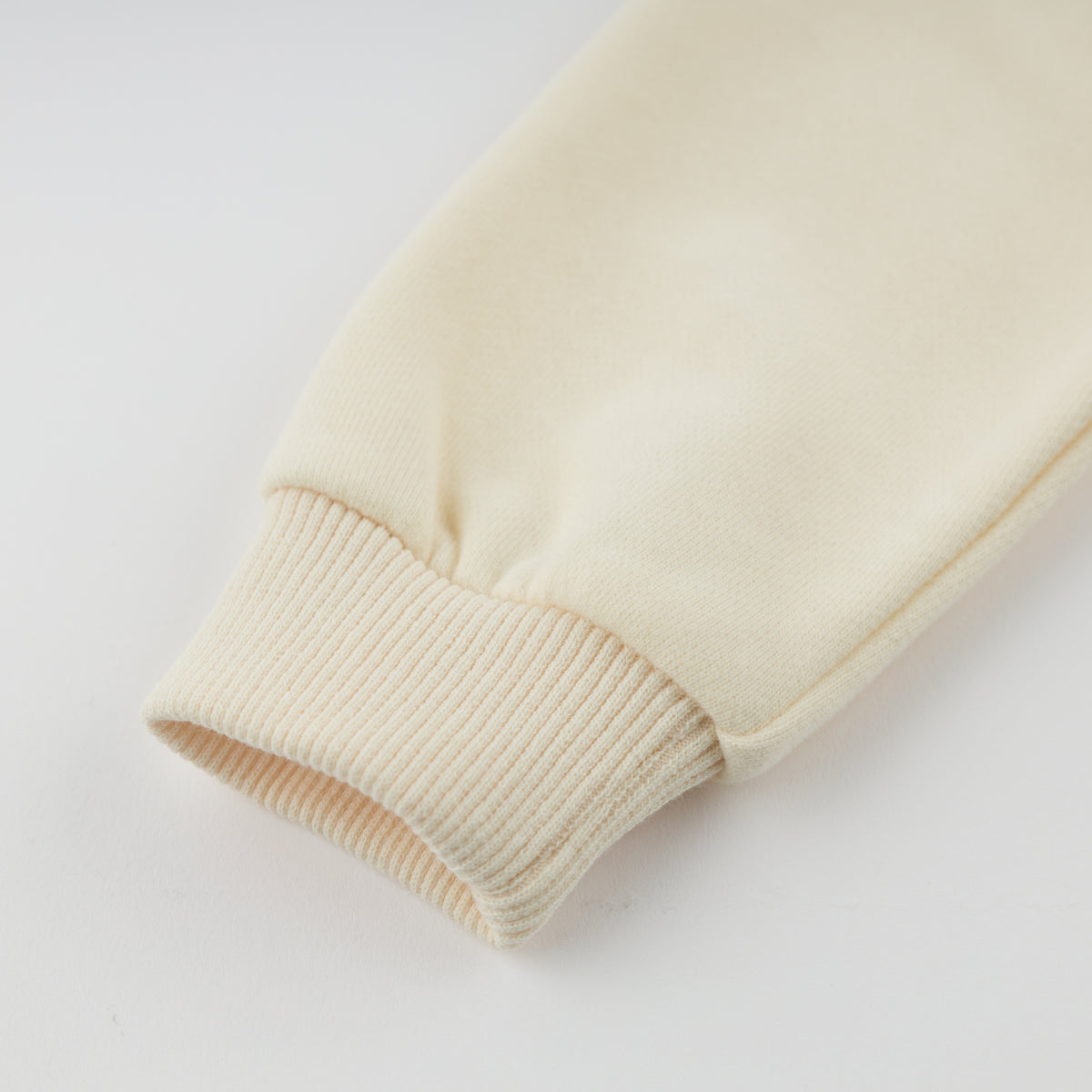oh baby! Brooklyn Boxy Sweatshirt - Goose Mini Tartan Bow - Sugar Cookie - Sleeve