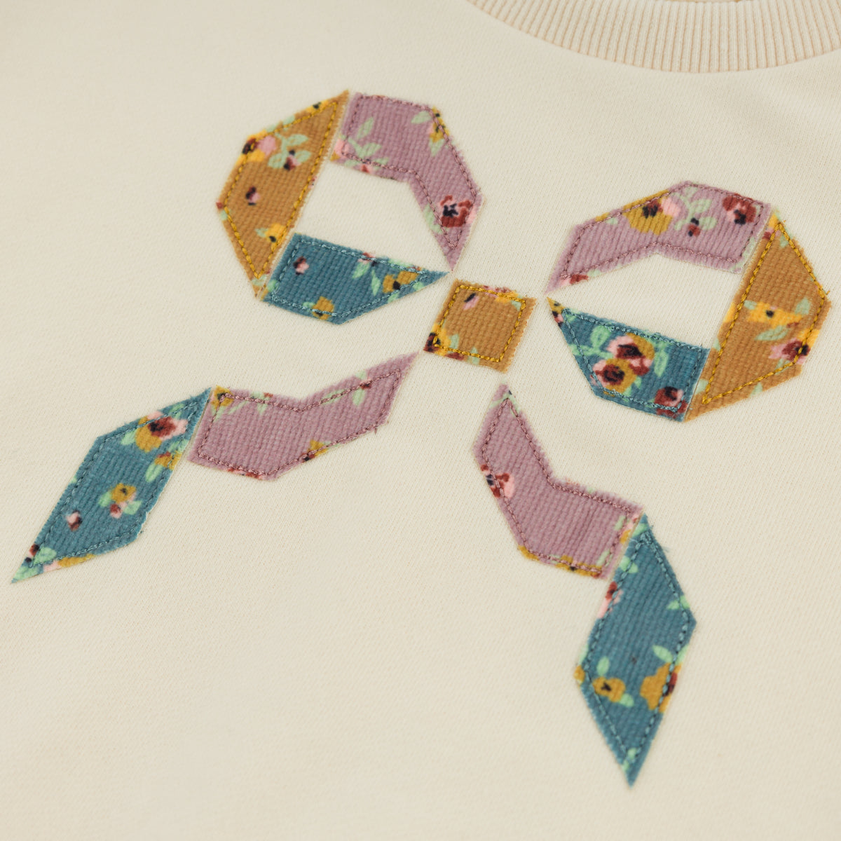 oh baby! Millie Sweatshirt - Harvest Bloom Quilted Bow - Sugar Cookie - Close Up Applique