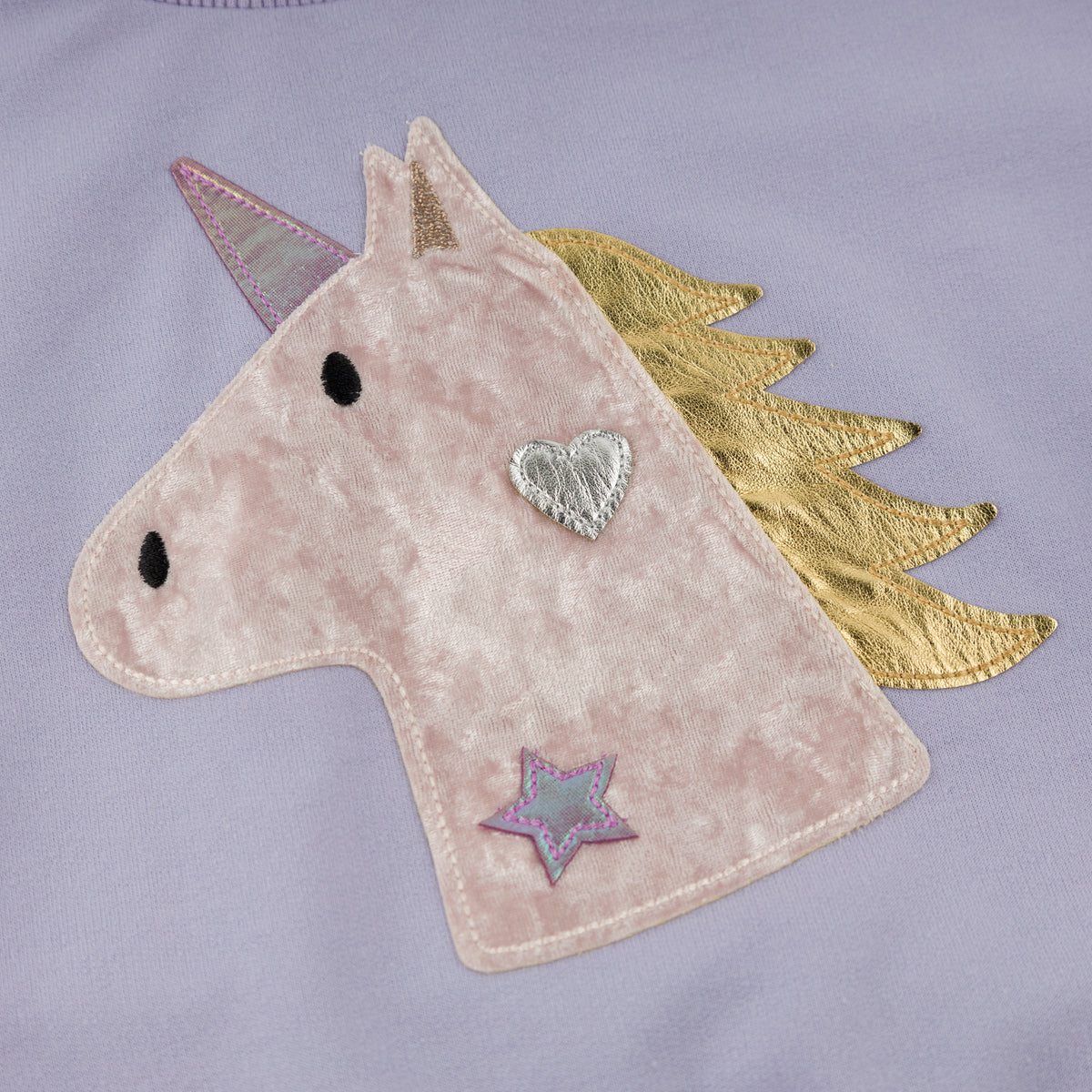 oh baby! Millie Sweatshirt - Unicorn Head Applique - Lavender - Close Up Applique