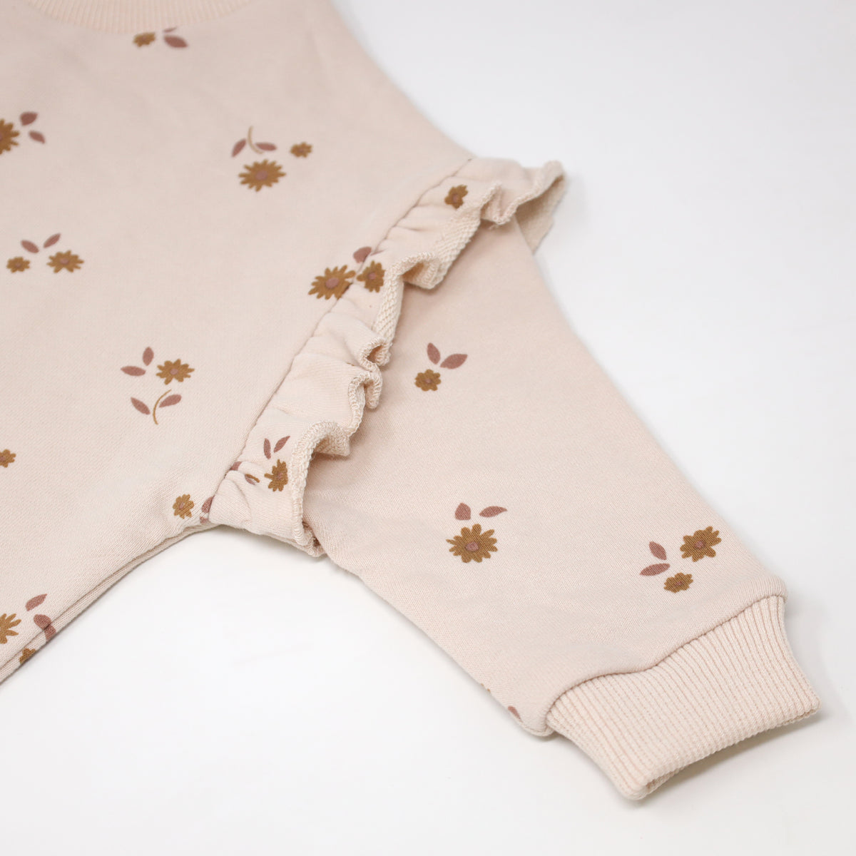 oh baby! Millie Slouch Sweatshirt with Mini Daisies with Leaves Print - Shell
