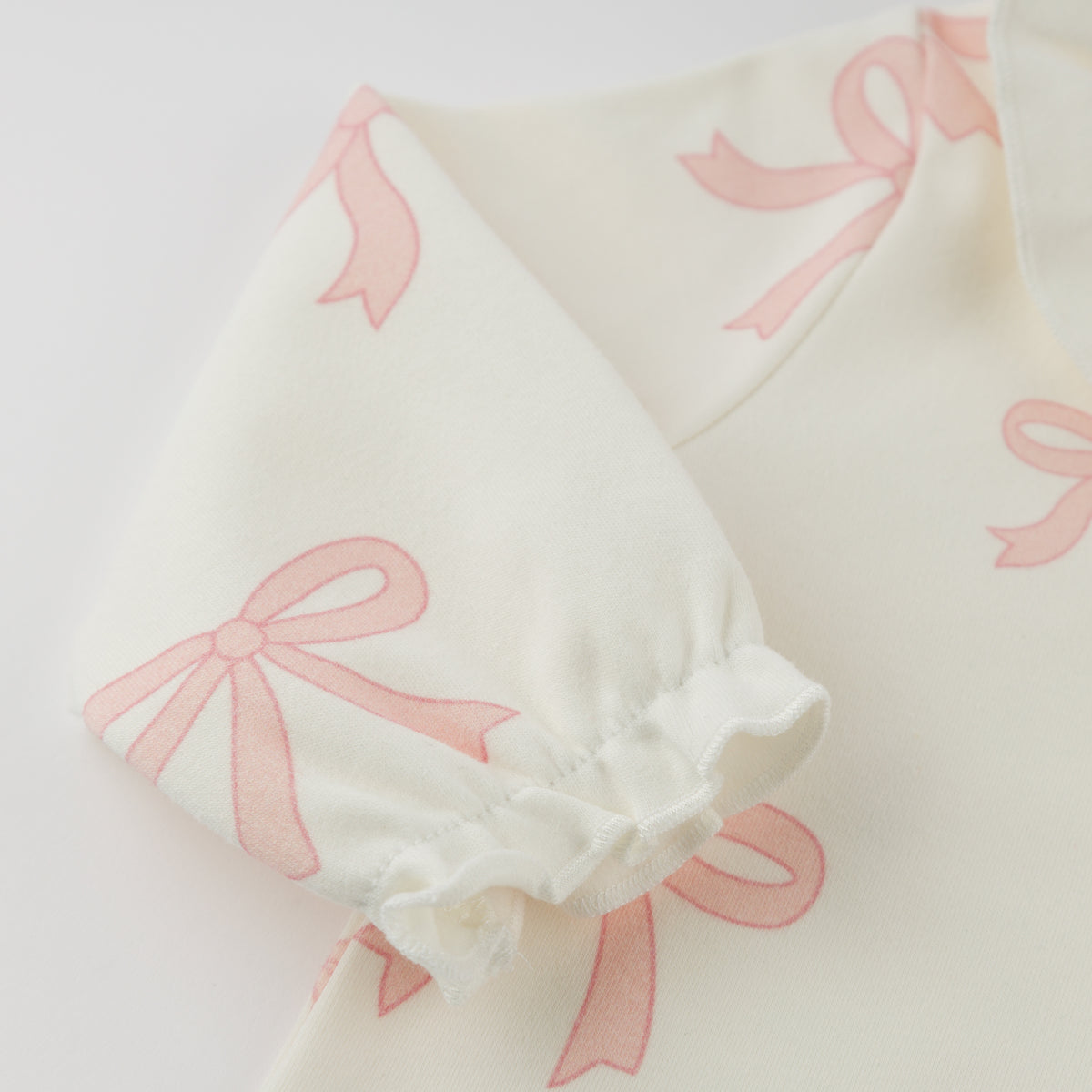 oh baby! Emily Long Sleeve Tee - Bows - Oyster - Sleeve