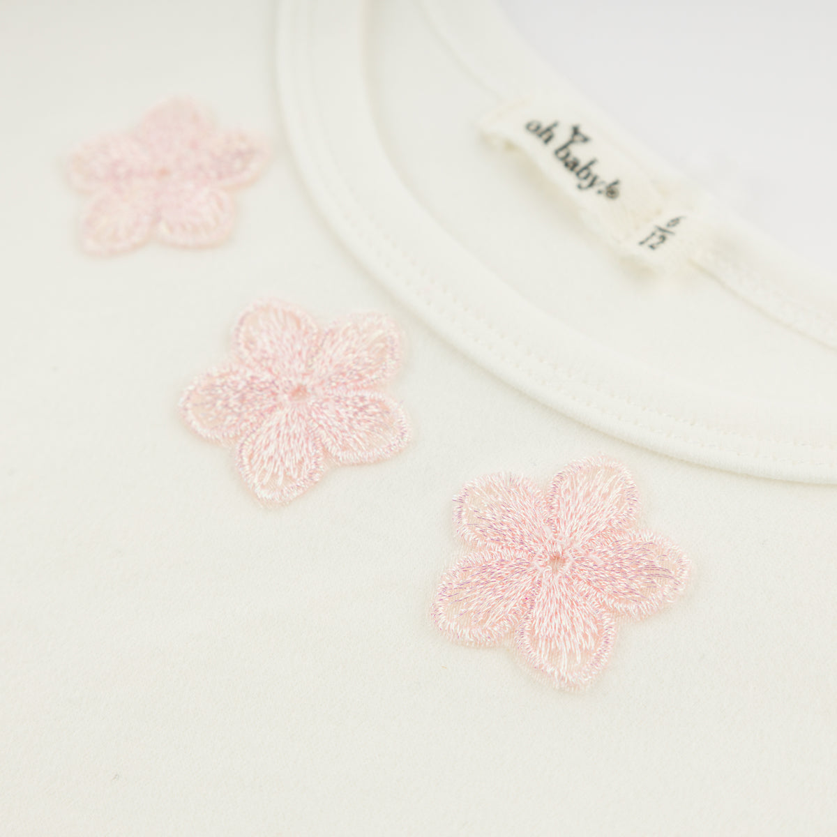 oh baby! Layla Tee - Flower Appliques - Oyster
