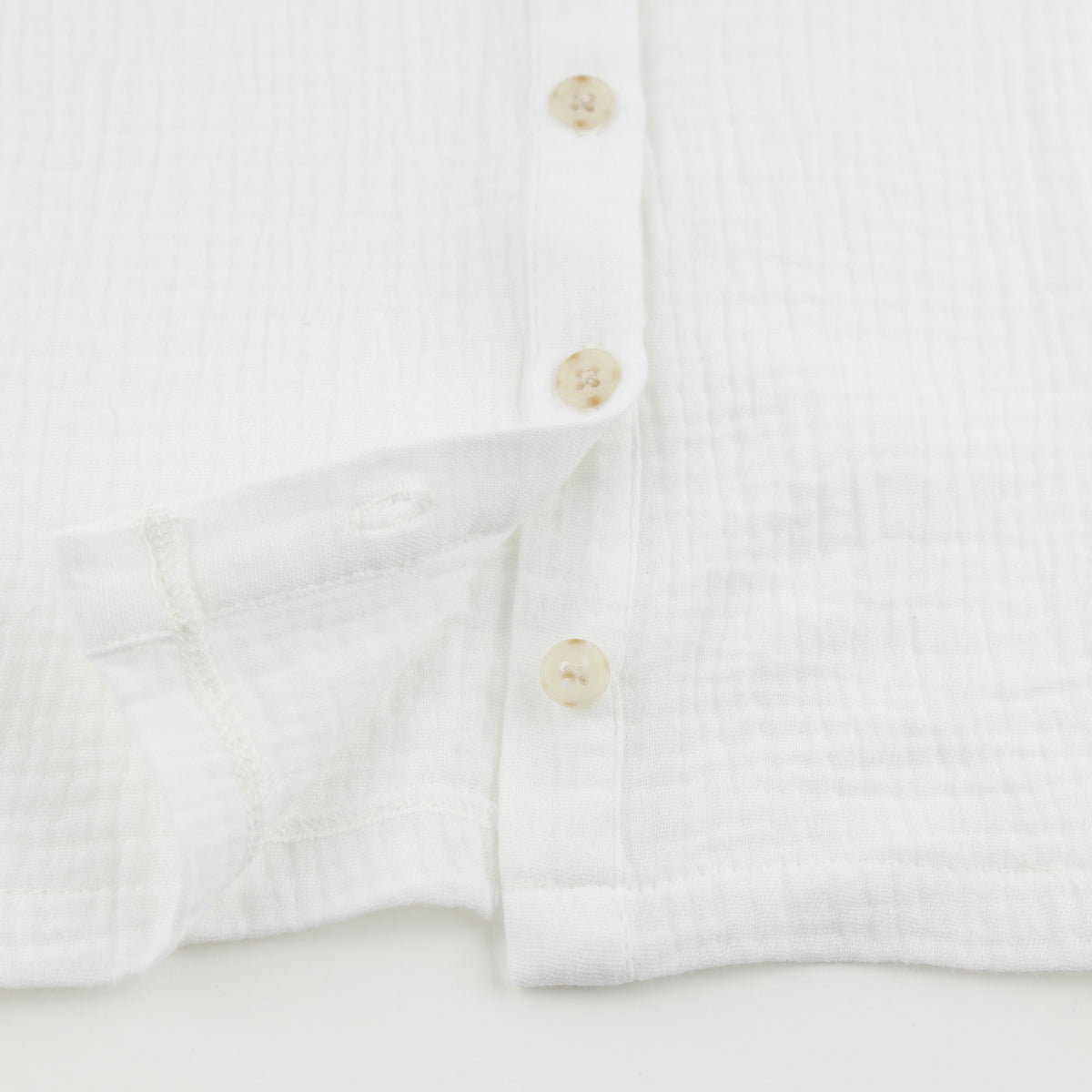 oh baby! Layla Blouse - Gauze - Oyster - Buttons