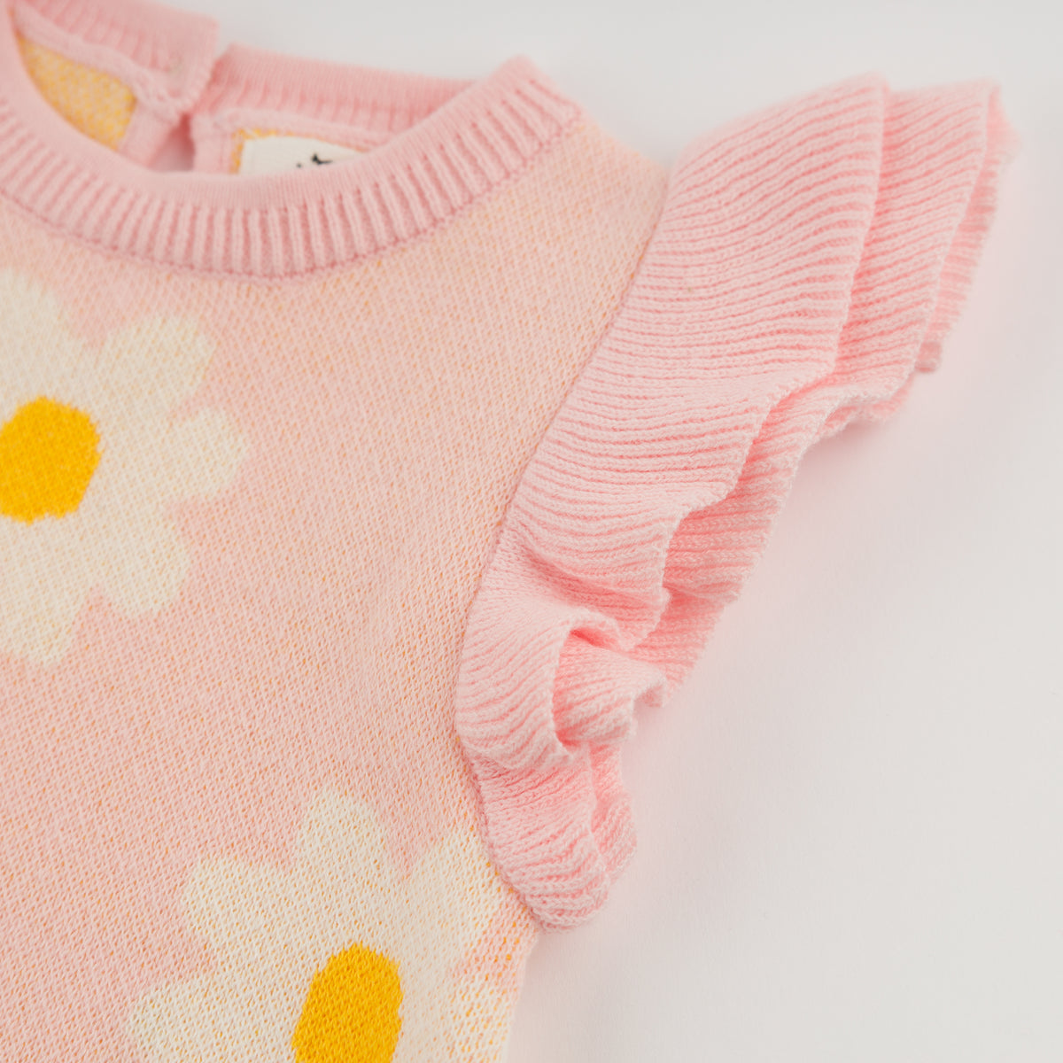 oh baby! Cecilia Bubble - Intarsia Daisies - Pink - Sleeve