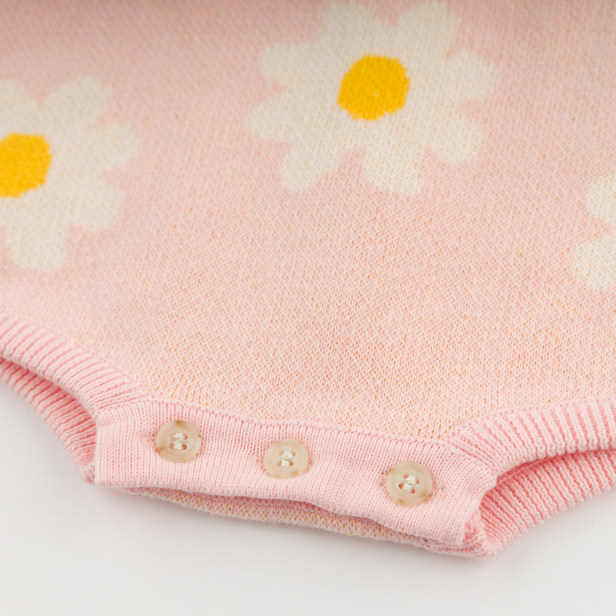 oh baby! Cecilia Bubble - Intarsia Daisies - Pink - Snaps