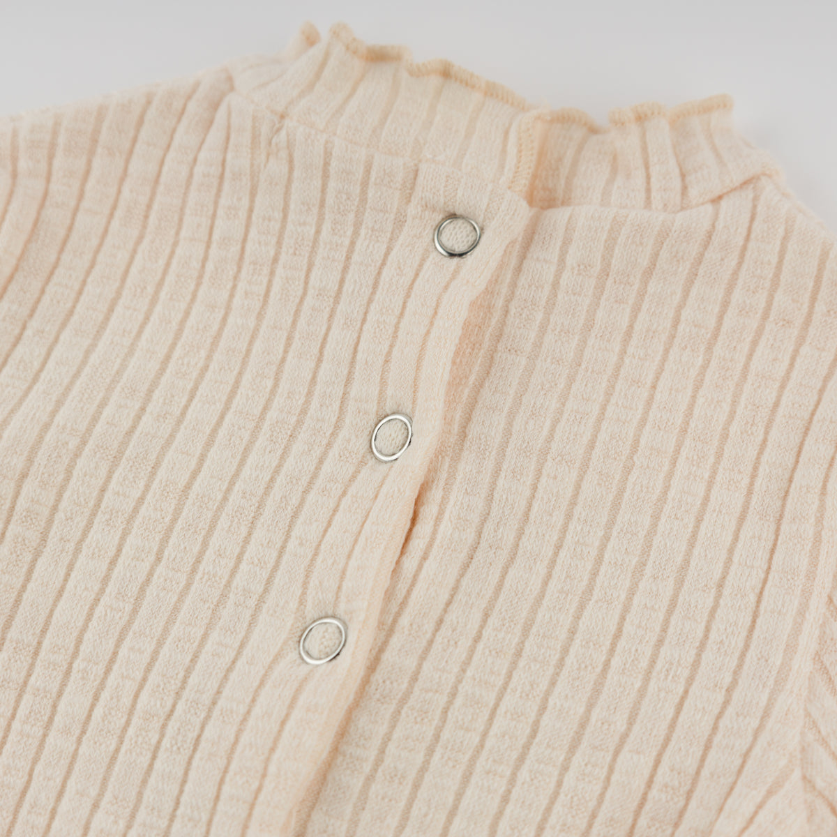 oh baby! Mock Neck Onesie - Ruffle Heart - Natural - Back Snaps