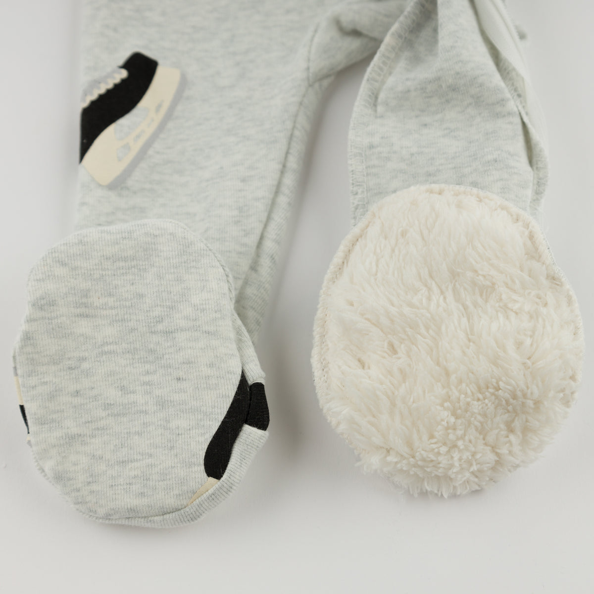 oh baby Zipper Footie - Hockey Skates Large Print - Heather Gray - Foot Lining