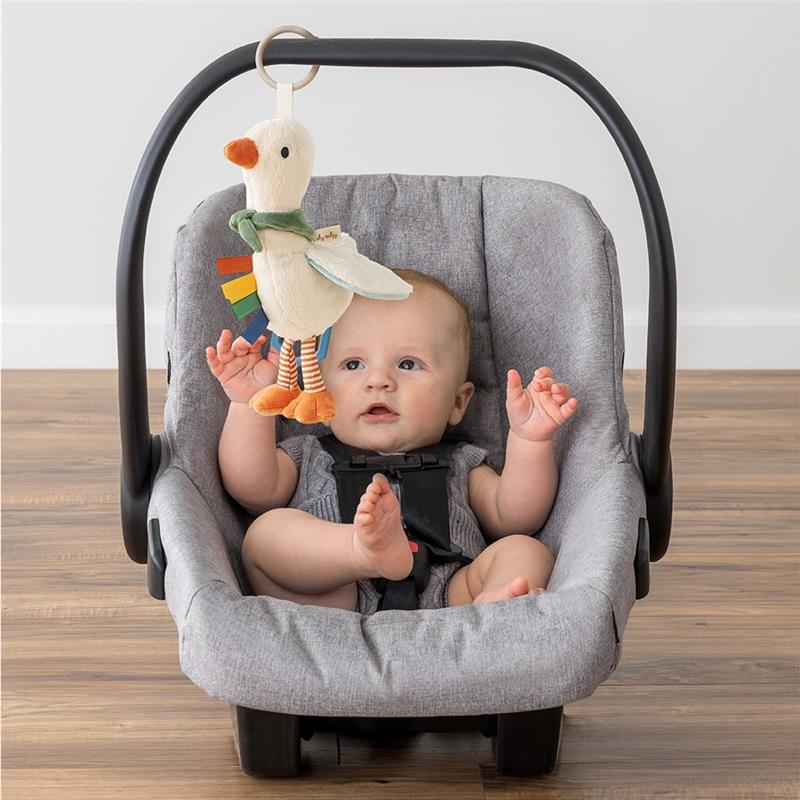 Goose Bitzy Traveler - Lifestyle