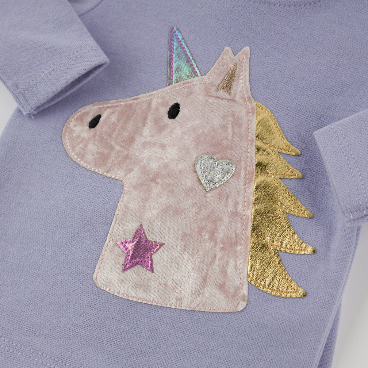 oh baby! Two Piece Set - Unicorn Head Applique - Lavender - Applique Close Up