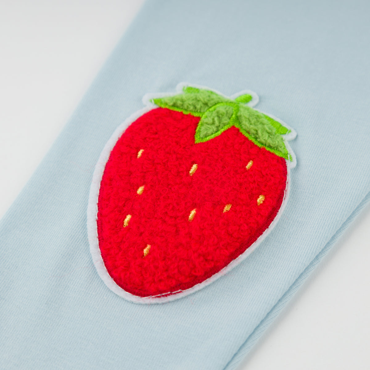 oh baby! Leggings - Strawberry Chenille Patch - Sky Blue