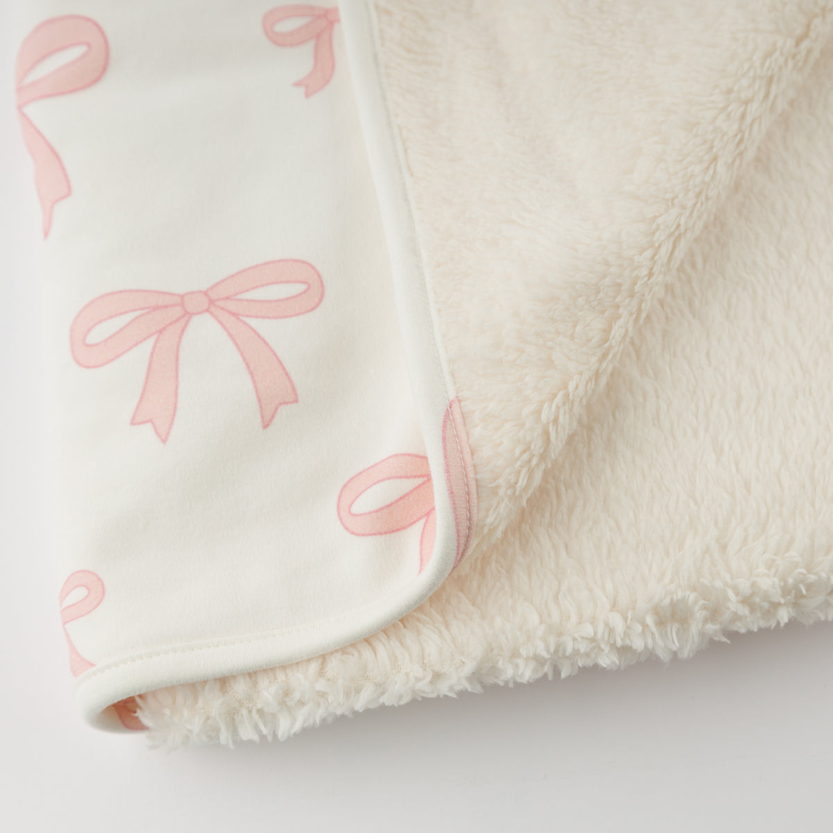 oh baby! Snowdrift Blanket - Bows - Oyster - Close Up