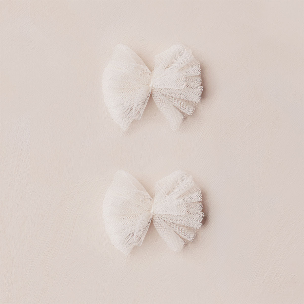 Noralee Flutter Tulle Clip - Ivory