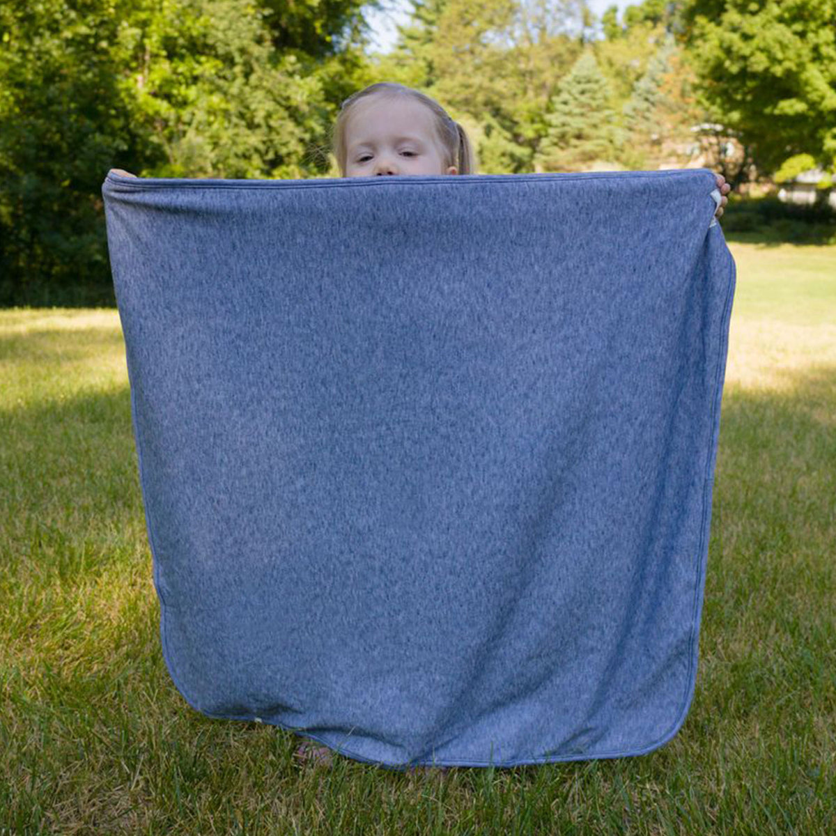 oh baby! Honeycomb Snowdrift Blanket - Denim - Lifestyle