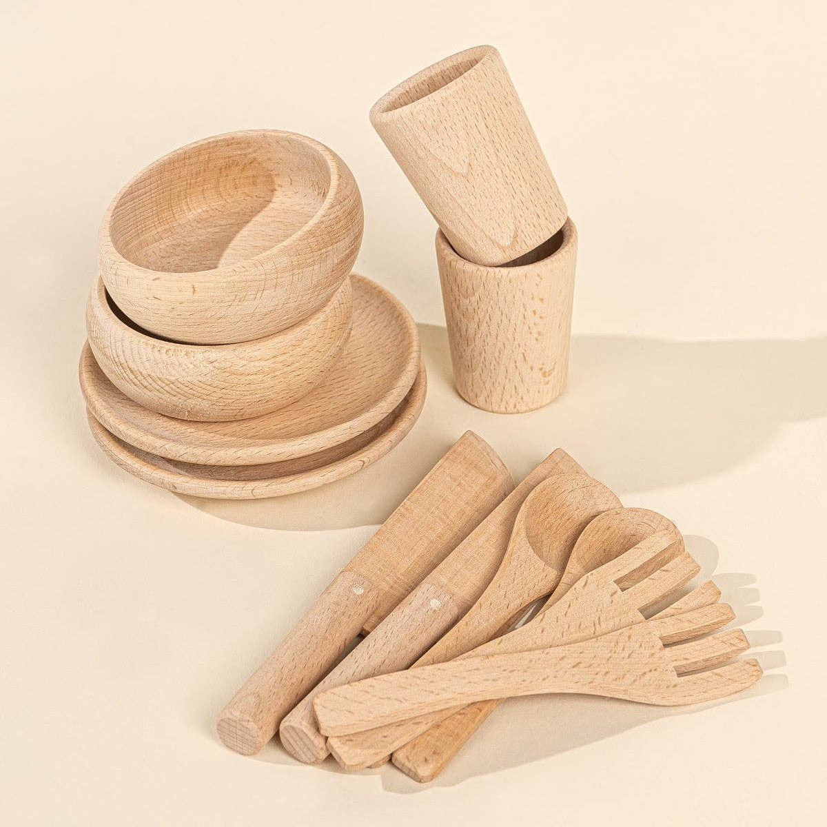 Wooden Dinnerware Playset (12 Pcs)