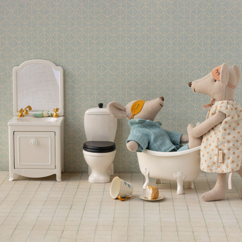 Maileg Sink Dresser with Mirror, Mouse - Off White