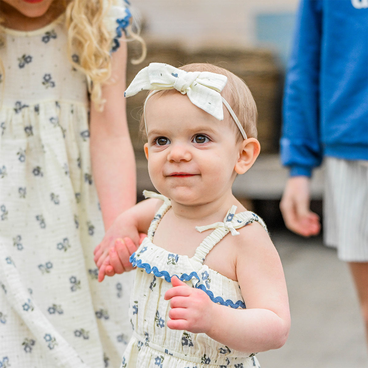 oh baby! Nylon Headband - Bellflower Flower Print Bow - Indigo - Lifestyle