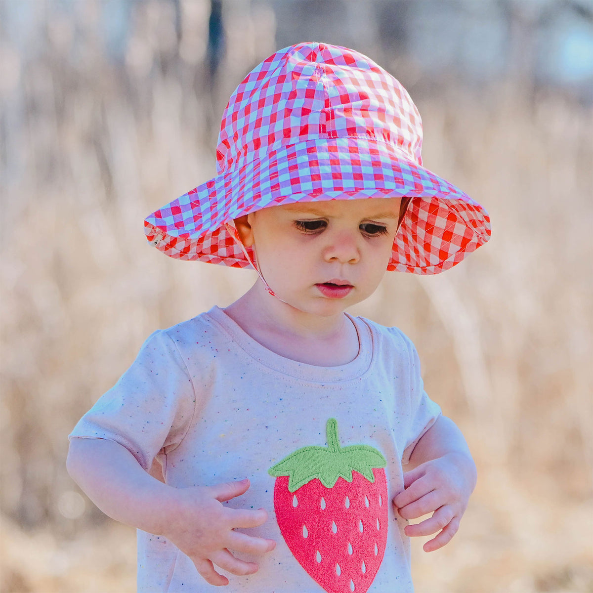 oh baby! Sunhat - Checks - Berry Red - Lifestyle