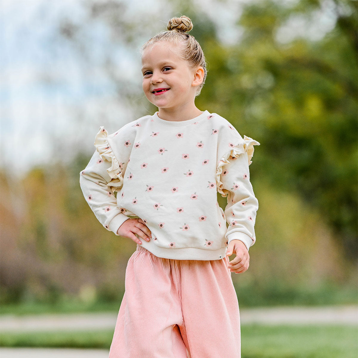 Ruffle Slouch Sweatshirt and Olivia Pants