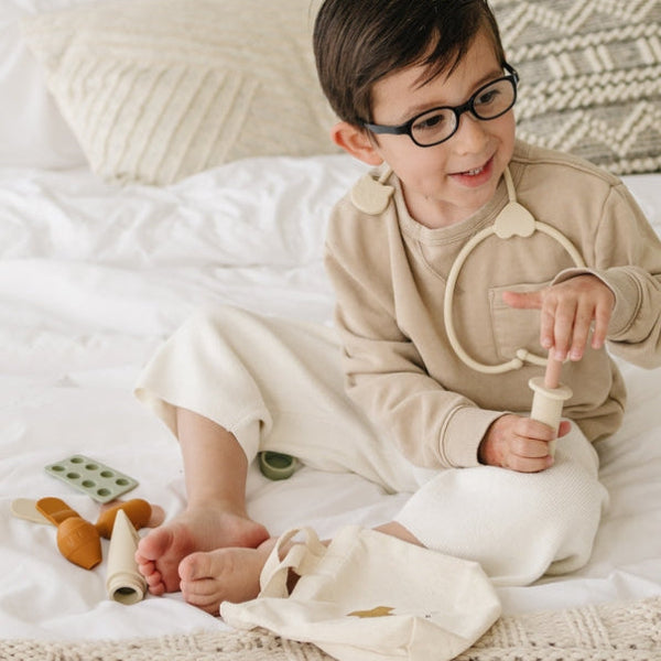 Silicone Doctor Kit Play Set Llifestyle