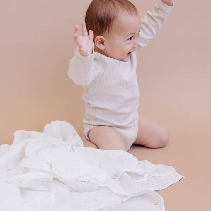 Organic Cotton Swaddle Blanket - Golf - Lifestyle