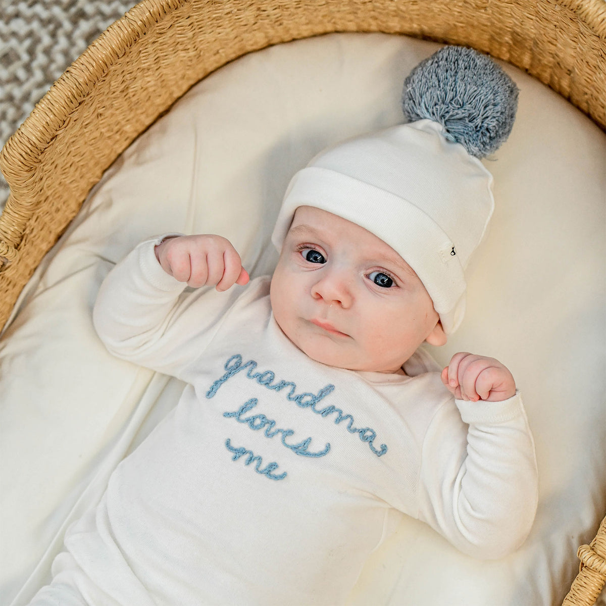 oh baby! Two Piece Set - "grandma loves me" Fog Embroidered - Cream - Lifestyle