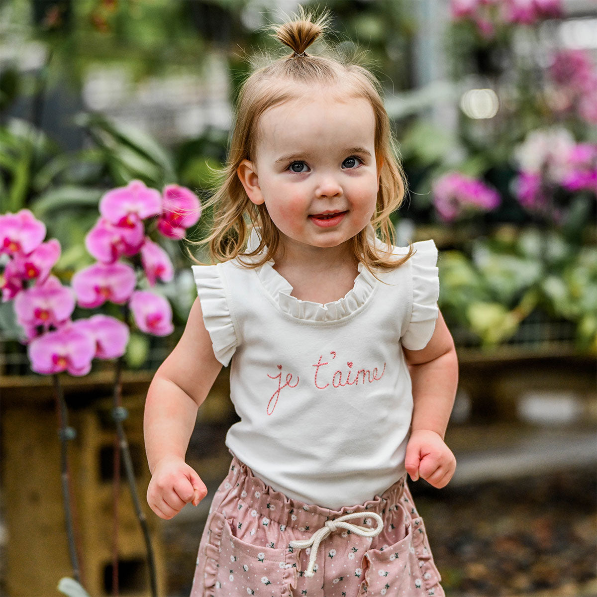 oh baby! Rebekah Tank Top - "je t'aime" Embroidery - Oyster - Lifestyle