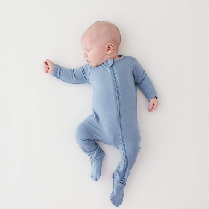 Kyte Baby Zippered Footie - Slate - Lifestyle