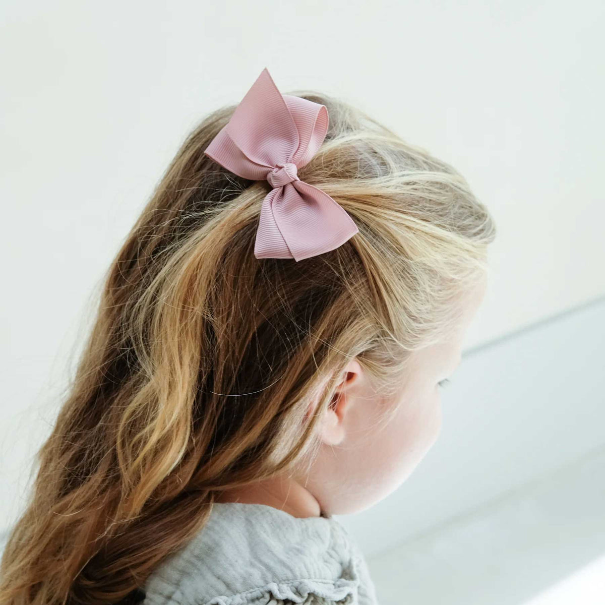 Chestnut Maisie Bow Hair Clip