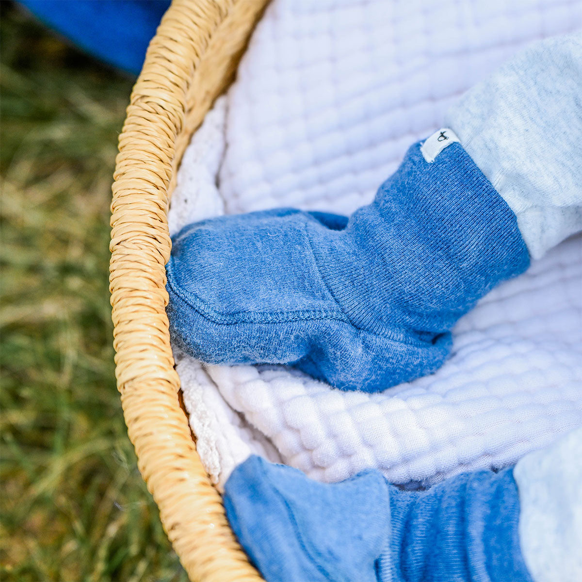 oh baby! Cotton Baby Rib Snowdrift Booties - Ocean - Close-Up