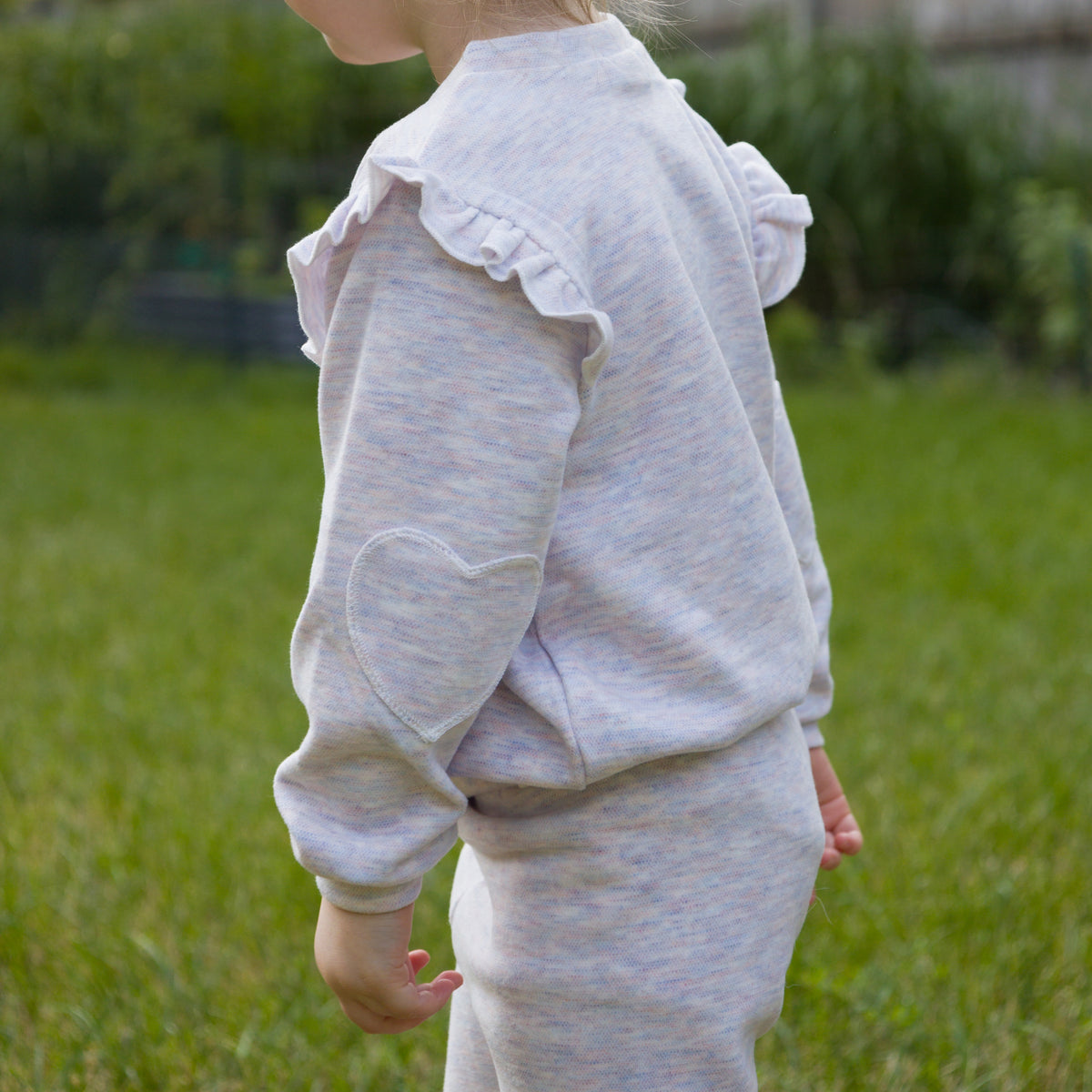 oh baby! Honeycomb Heart Patch Millie Boxy Sweatshirt - Lilac Rose - Lifestyle - heart patch