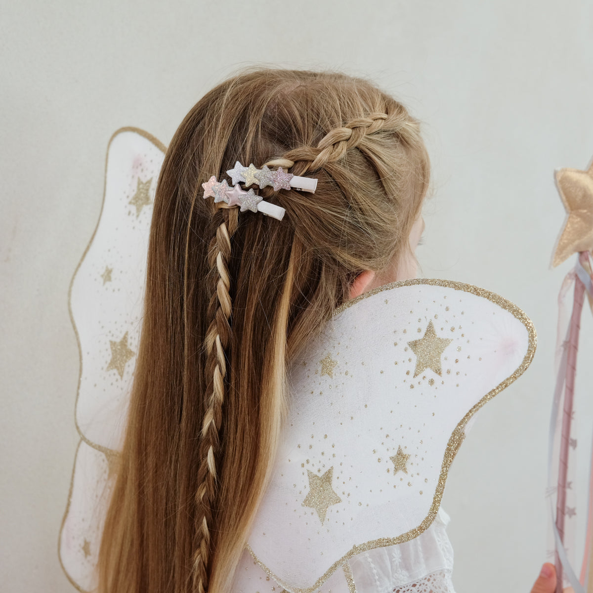 Layered Shimmer Stars Hair Clip-Lifestyle
