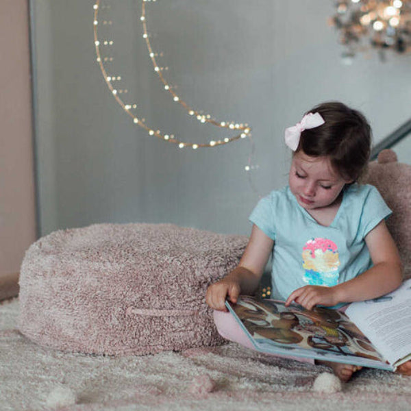 Chill Puff Pouf - Lifestyle Image