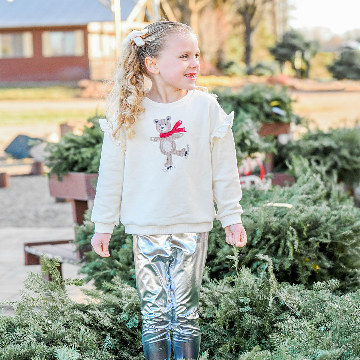 oh baby! Ruffle Slouch Sweatshirt - Ice Skating Bear - Natural